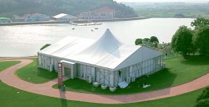 Erect Traditional Party Tent That Fits 300 People With Walls