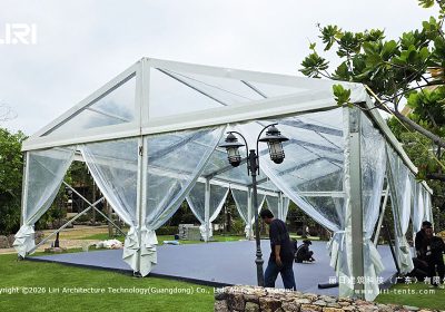 Choosing Transparent Tents for Beach Weddings & Luxury Events
